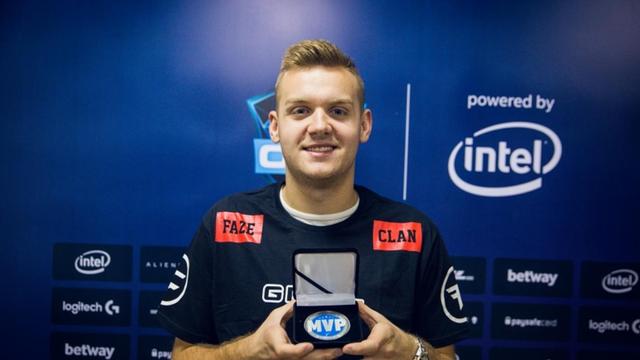 TI中国战队又传坏消息，IG再有选手新冠阳性